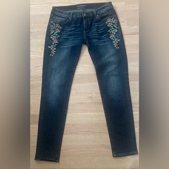 Driftwood Embroidered Jeans Size 6 - Picture 1 of 4